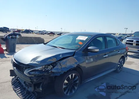 2018 Nissan Sentra Sr z USA, uszkodzony, nr VIN 3N1AB7AP2JY203016